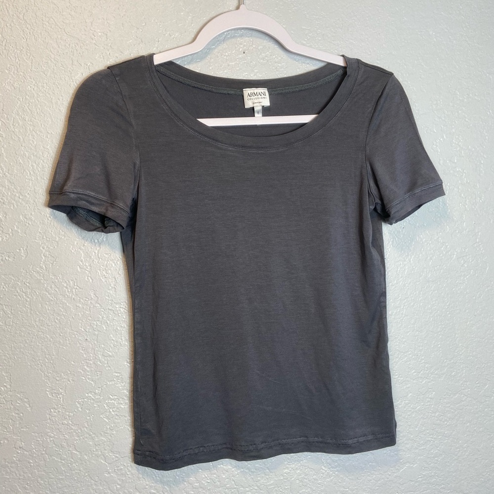 Armani Collezioni Women’s Gray Basic Tee Size 8